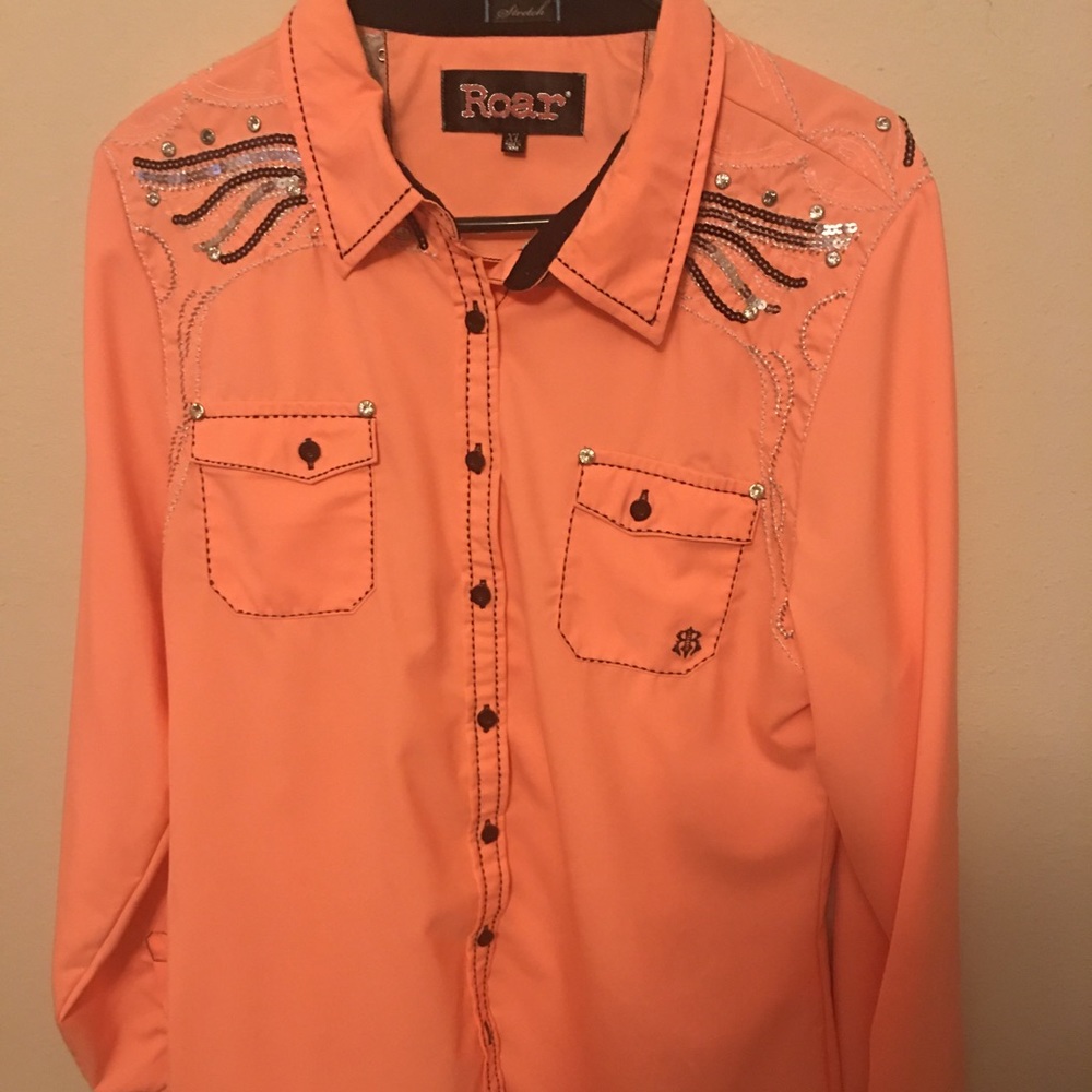 Roar Shirt